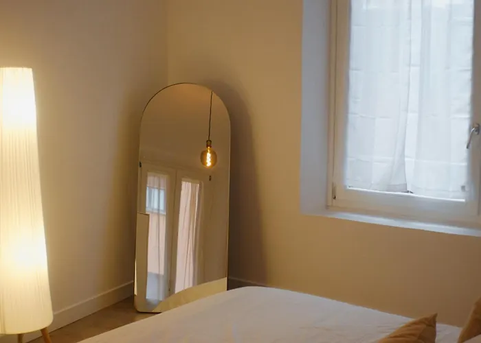 Lussuosa Casa Nel Cuore Di Trastevere Apartment *